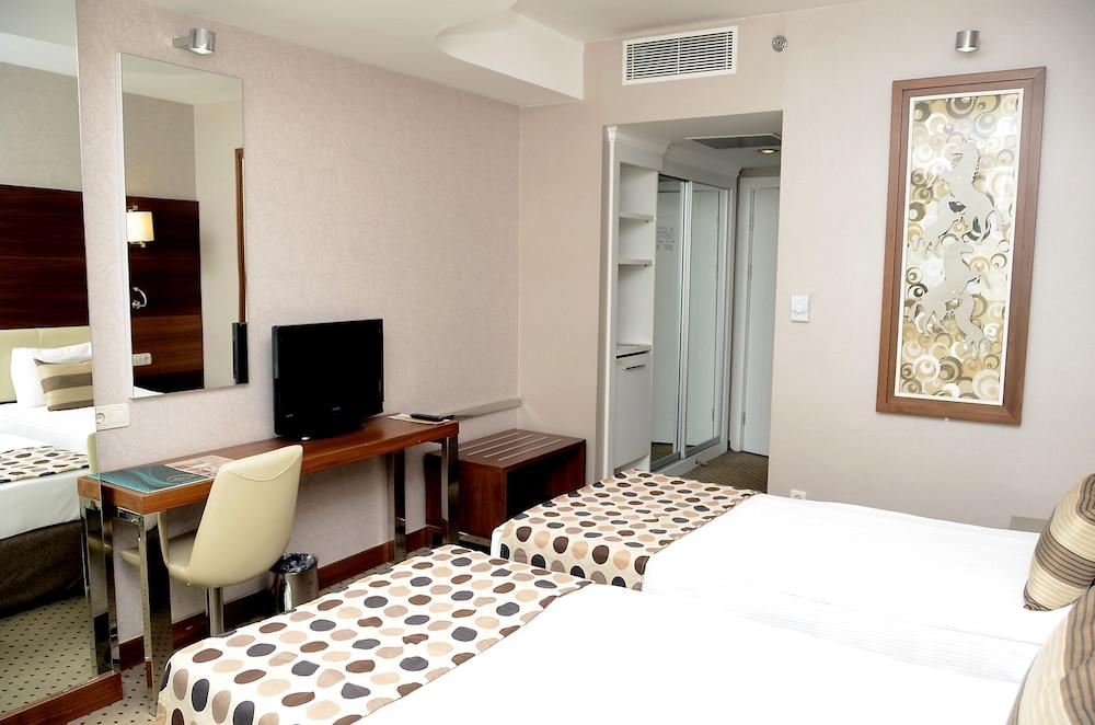 Alba Hotel Ankara Esterno foto