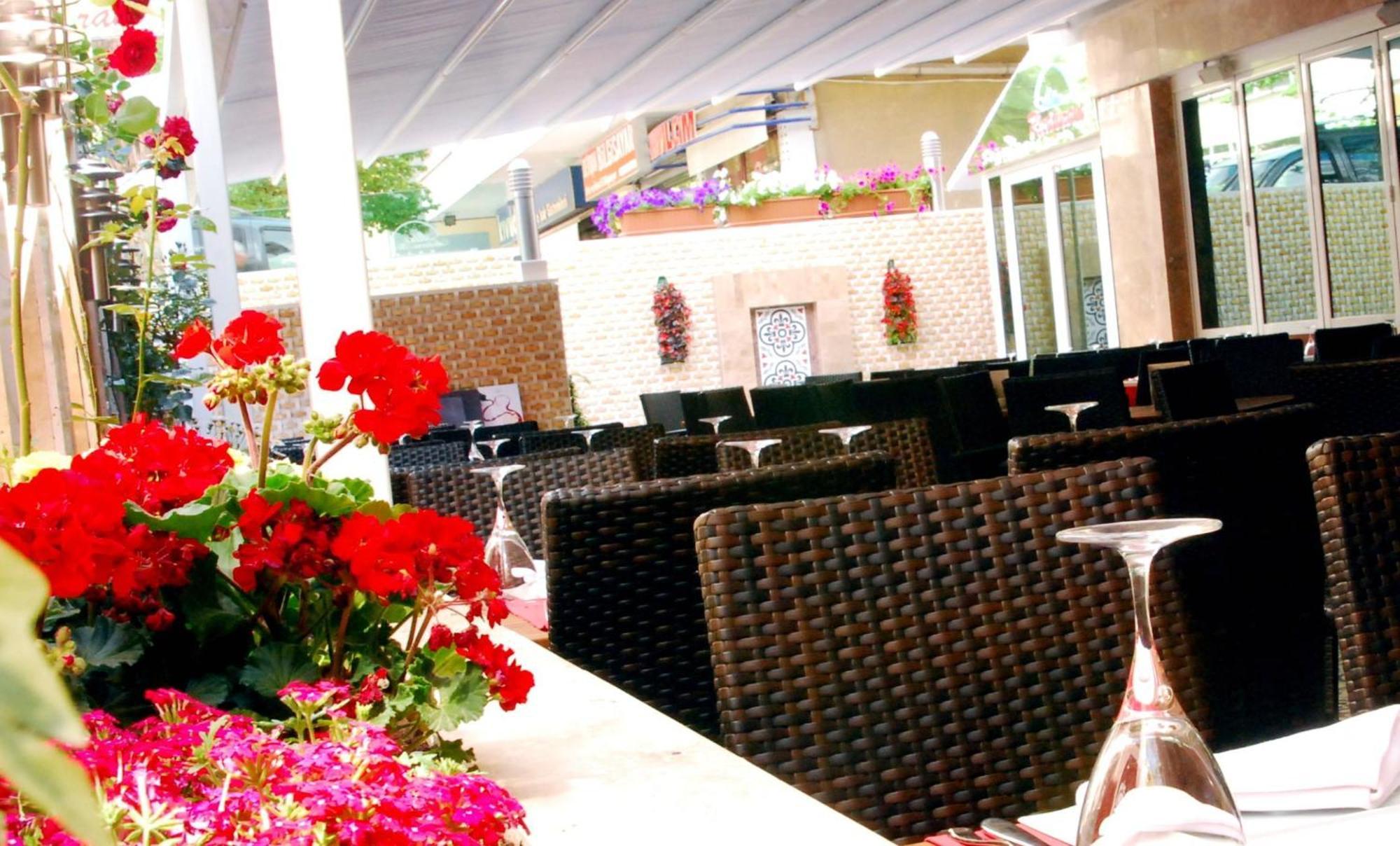 Alba Hotel Ankara Esterno foto