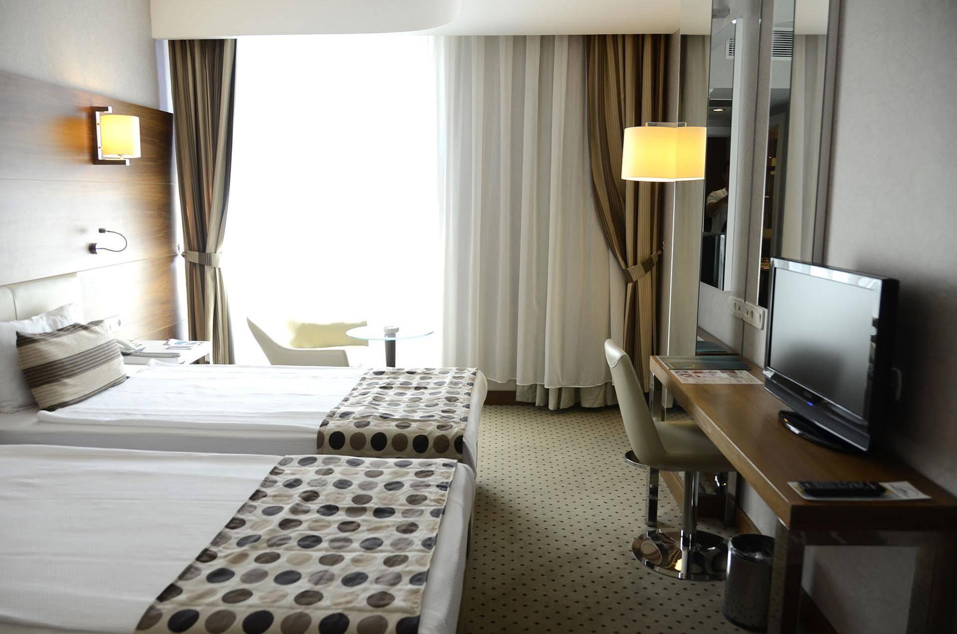 Alba Hotel Ankara Esterno foto